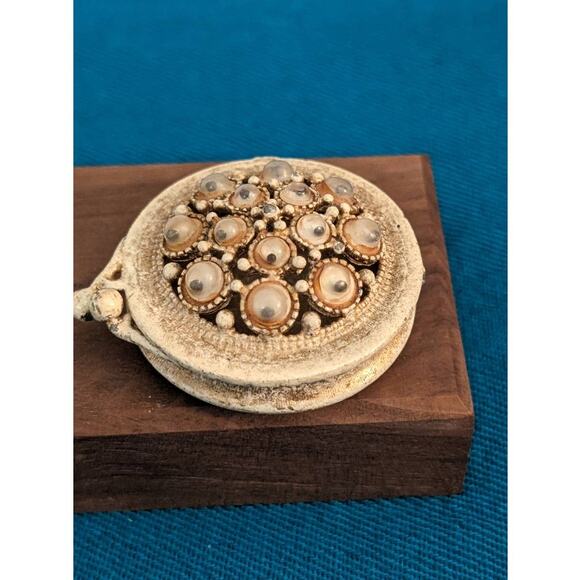 Vintage Florenza Trinket or Pill Box With Wiggly Googly Eyes Kiss Lock Closure - Picture 2 of 7